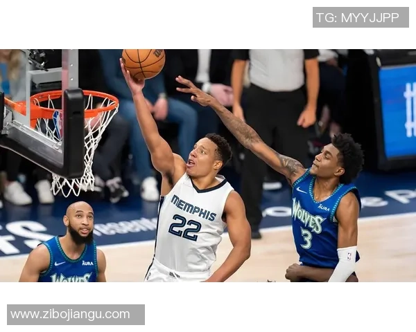 火箭队与太阳队激战三月三十一日,争夺季后赛席位的关键对决 火箭队与太阳队激战三月三十一日,争夺季后赛席位的关键对决